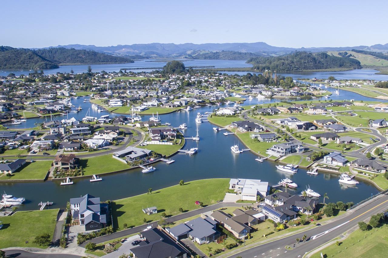 Casa Aquila Bed & Breakfast Whitianga Bagian luar foto