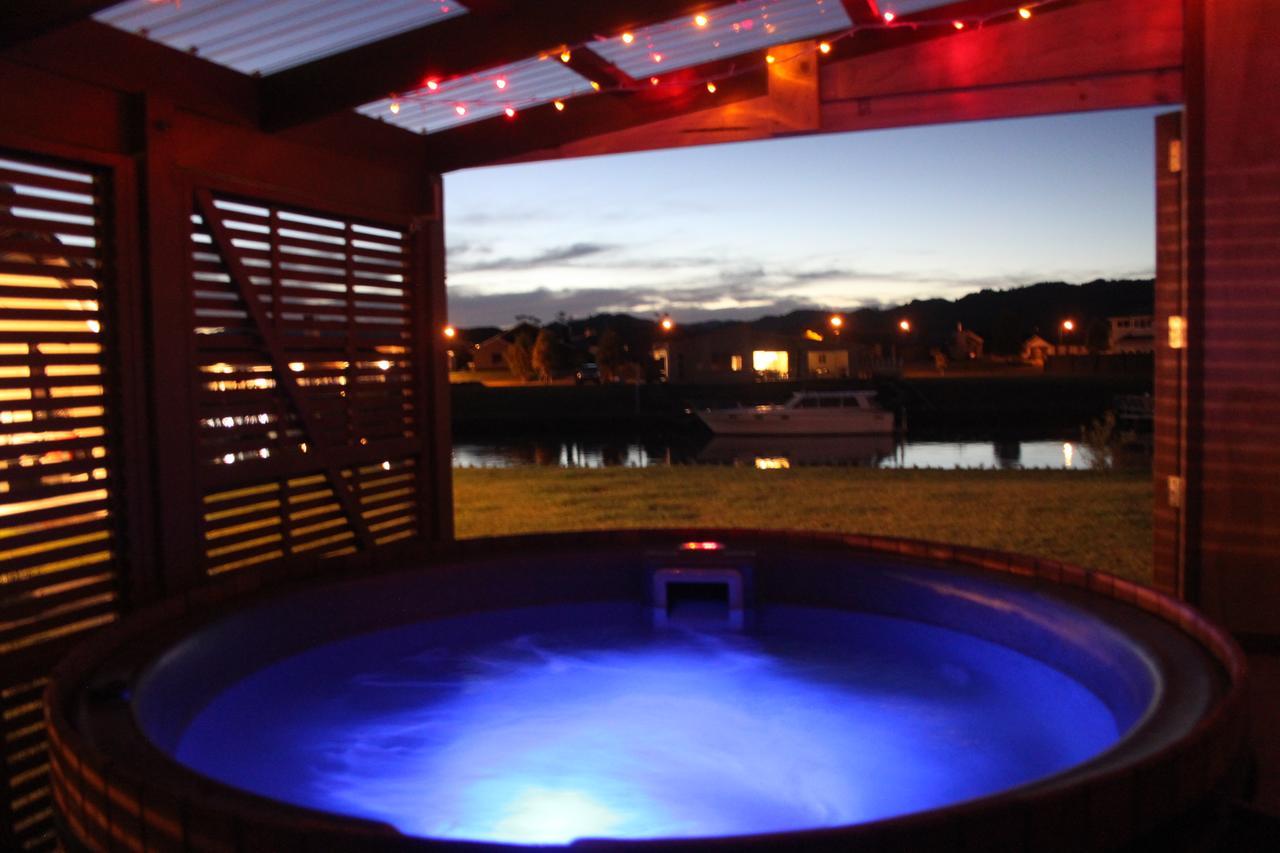 Casa Aquila Bed & Breakfast Whitianga Bagian luar foto