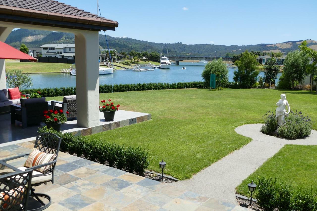 Casa Aquila Bed & Breakfast Whitianga Bagian luar foto
